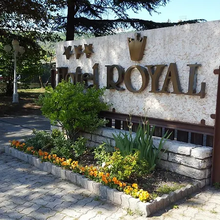 Royal Готель